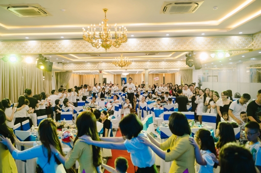 Tiệc công ty Vận Tải Hùng Dương